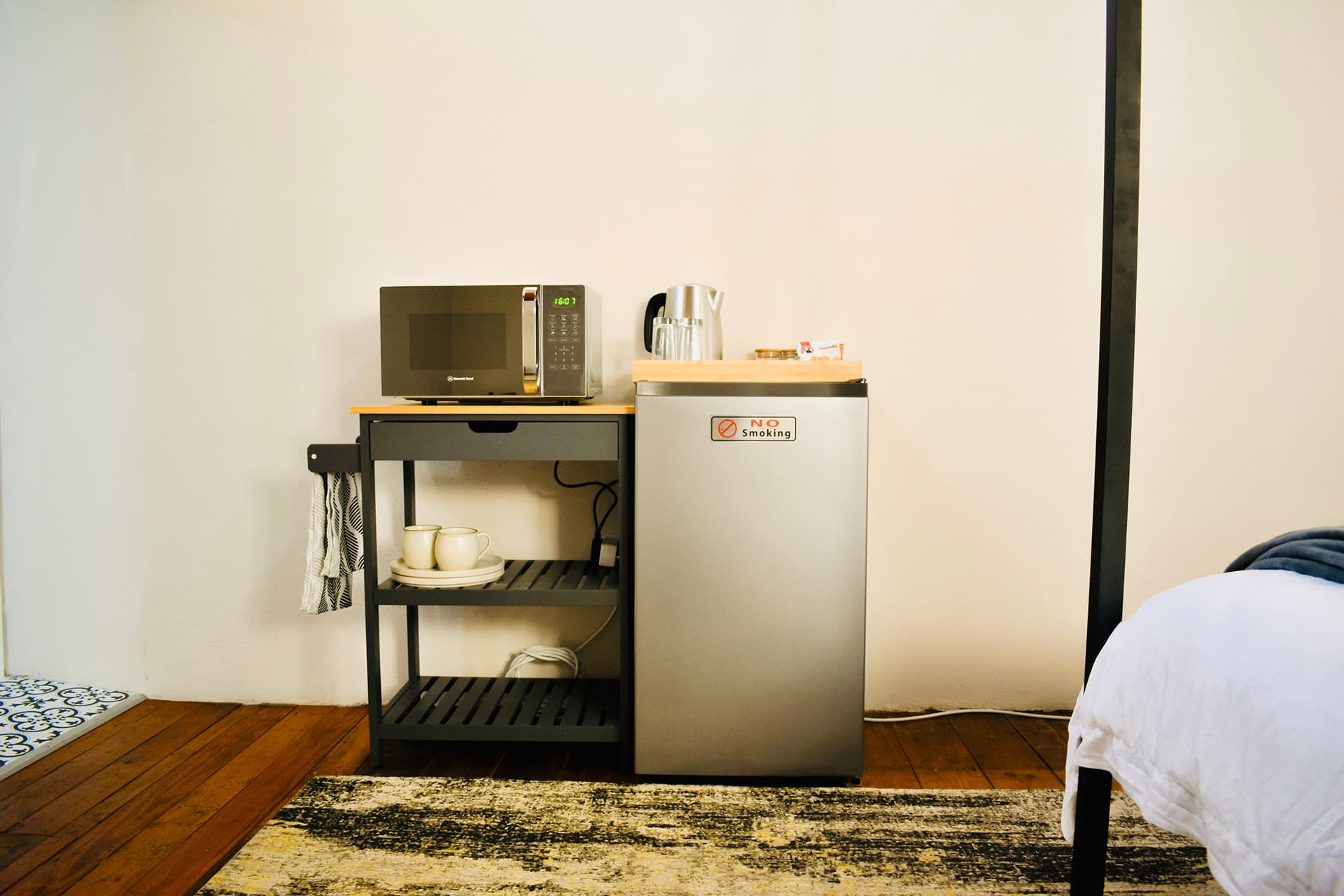 The Blackbox fully equipped kitchen