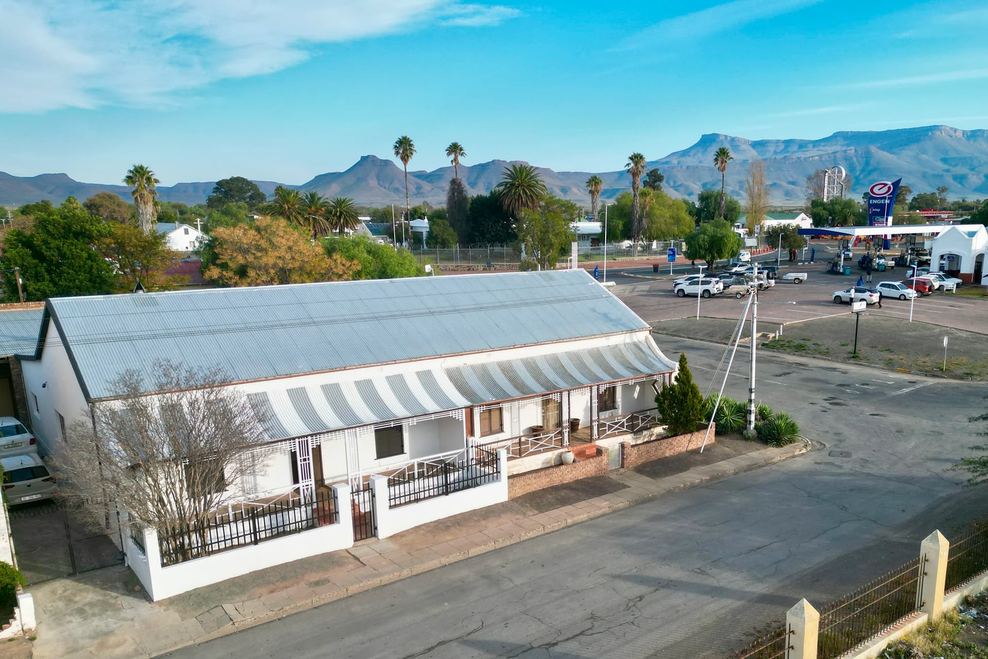 The Blackbox alternative front view